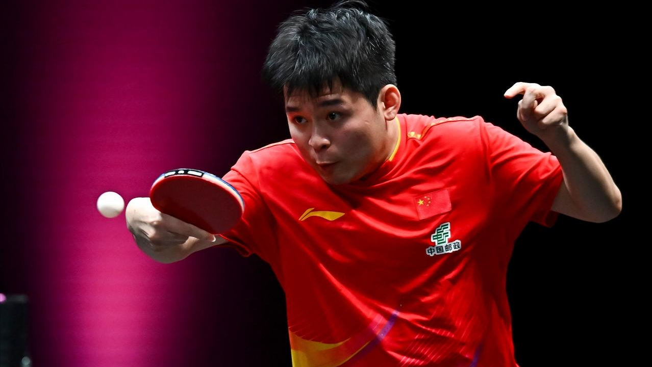 足球赛事-王楚钦、孙颖莎领衔！国乒16人出战新加坡大满贯，首站2000分大赛